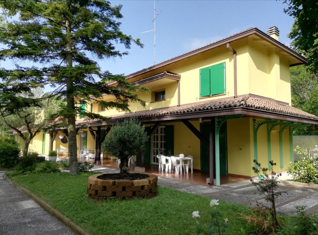 B&B Villa Dei Cigni Reali Carpi Exterior foto